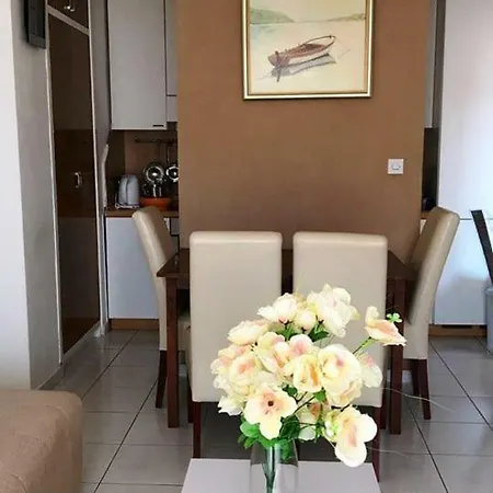 Apartment Apartman Pave *