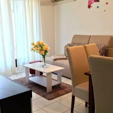 Apartment Apartman Pave Split